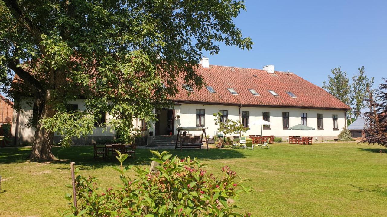 Folwark Goscino-Dwor B&B 외부 사진