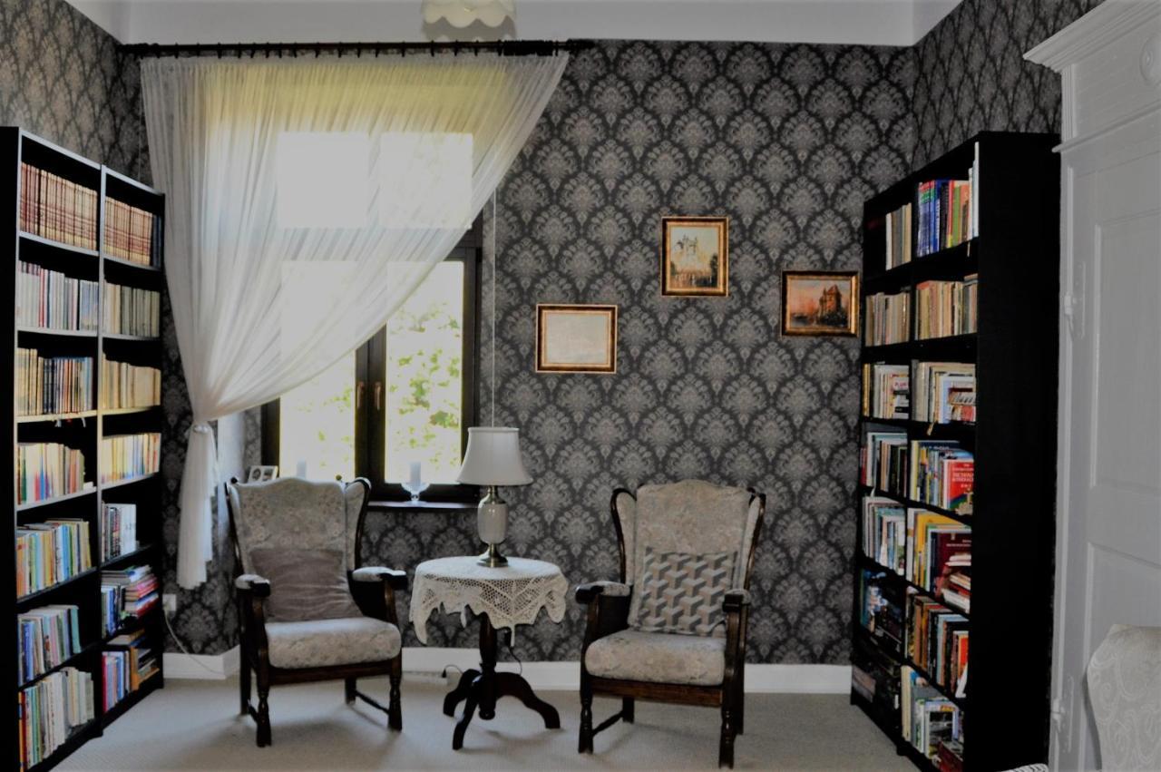 Folwark Goscino-Dwor B&B 외부 사진