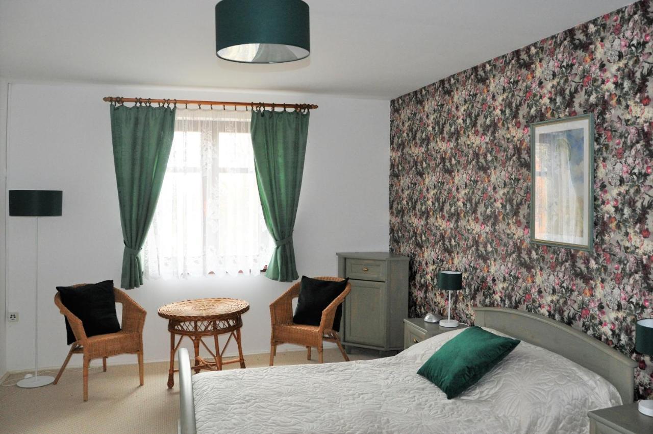 Folwark Goscino-Dwor B&B 외부 사진