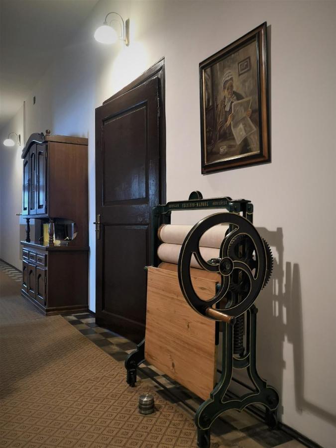 Folwark Goscino-Dwor B&B 외부 사진